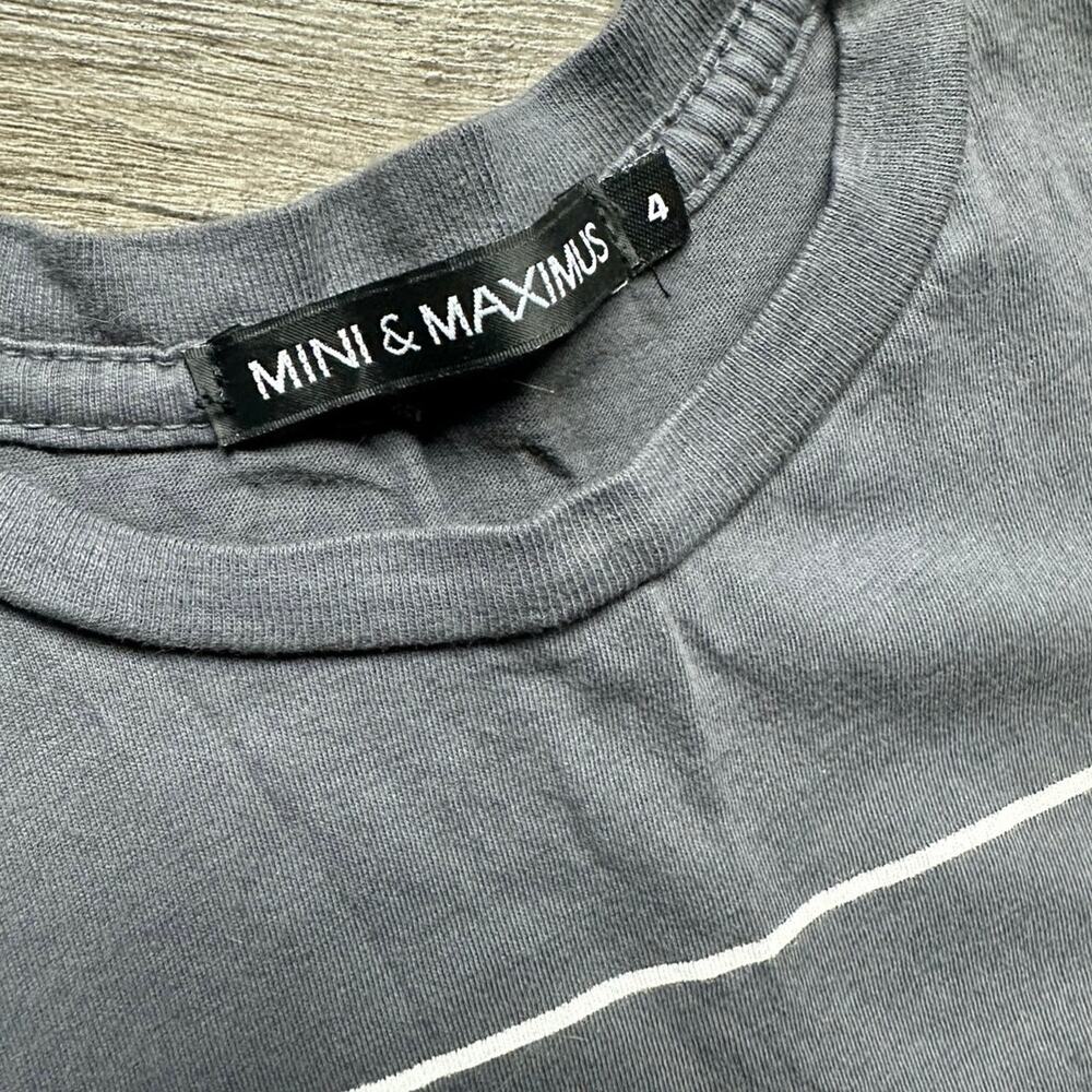 Mini & Maximus Tee - Picture 3 of 6